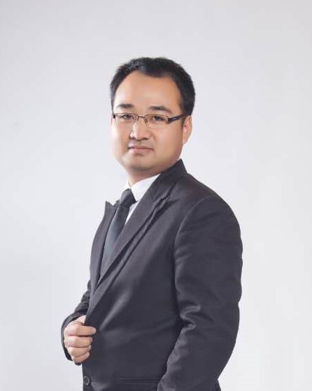 龙飞